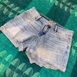 Charlotte Russe refuge girlfriend, Jean shorts